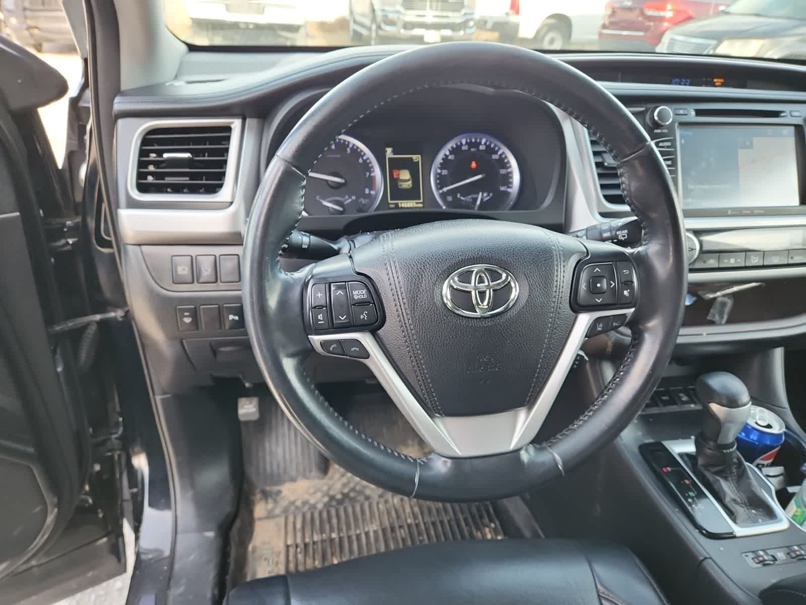 Thumbnail: 2018 Toyota Highlander - 12