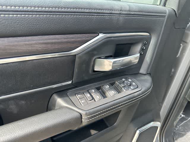 Thumbnail: 2026 RAM 3500 - 8