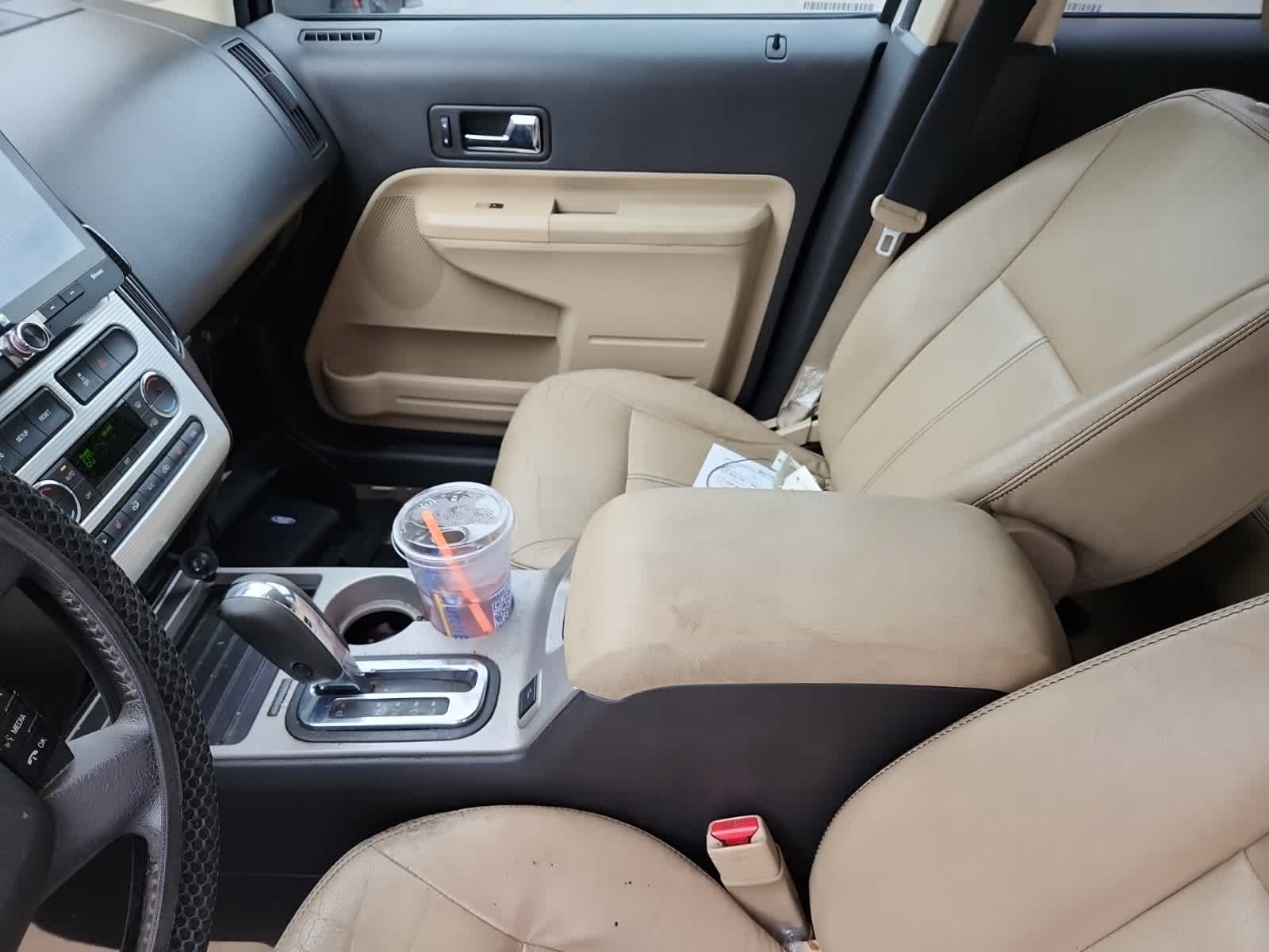 Thumbnail: 2010 Ford Edge - 11