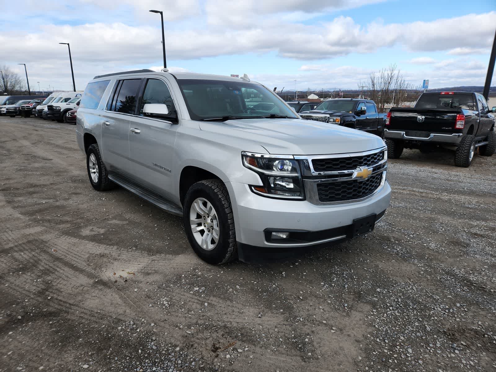 Thumbnail: 2015 Chevrolet Suburban - 7