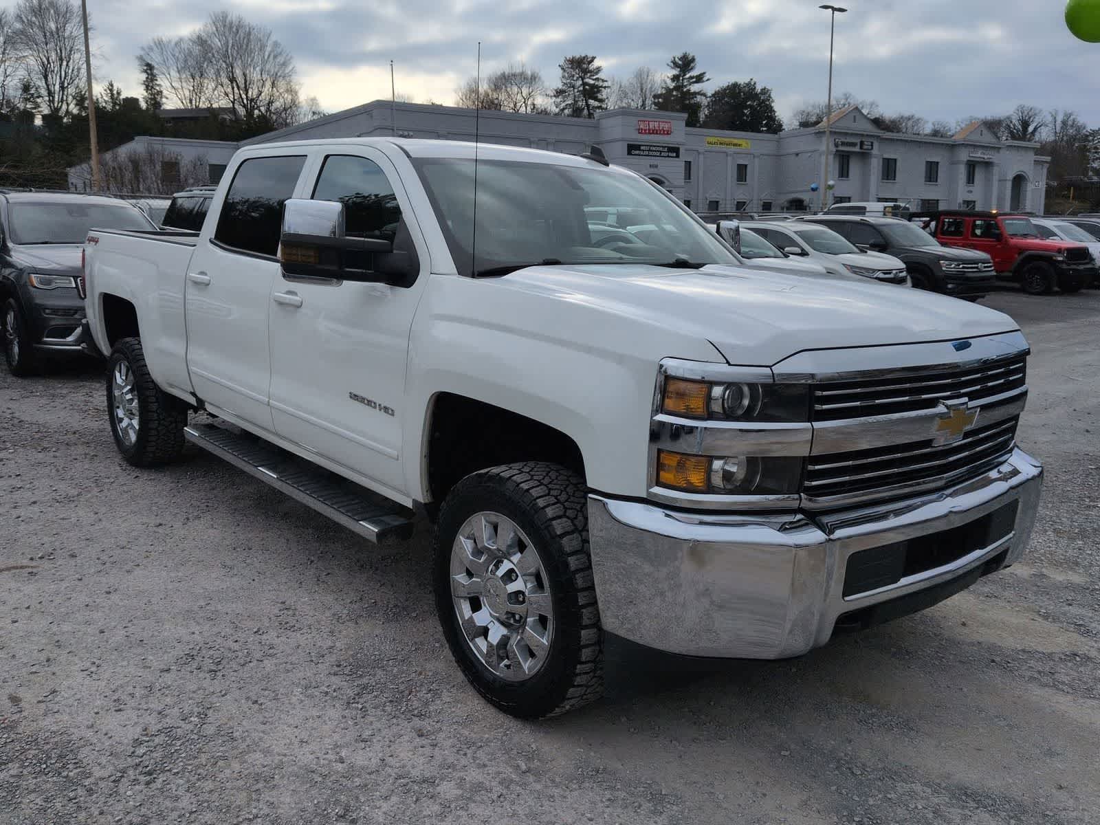 Thumbnail: 2017 Chevrolet Silverado 2500 - 2