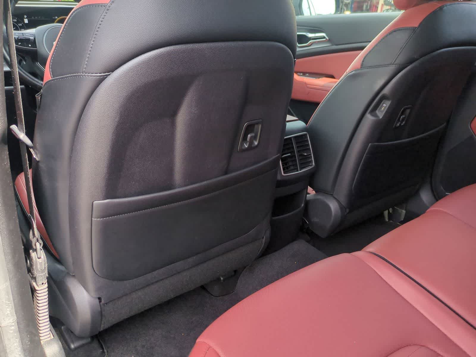 Thumbnail: 2023 Kia Sportage - 18