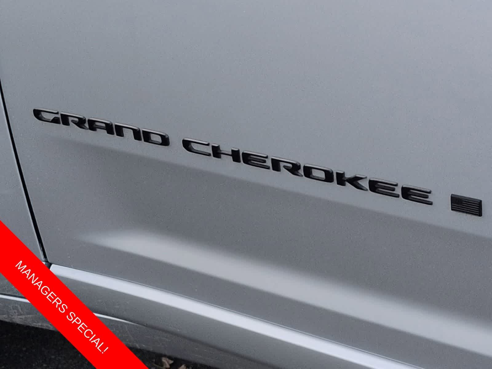 Thumbnail: 2025 Jeep Grand Cherokee - 13