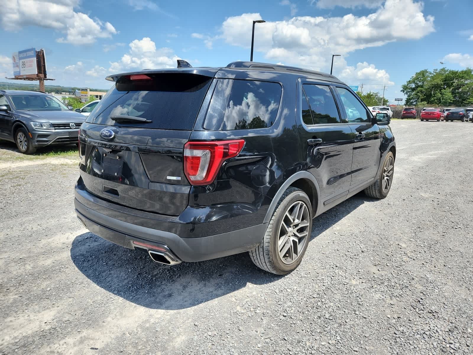 Thumbnail: 2016 Ford Explorer - 5