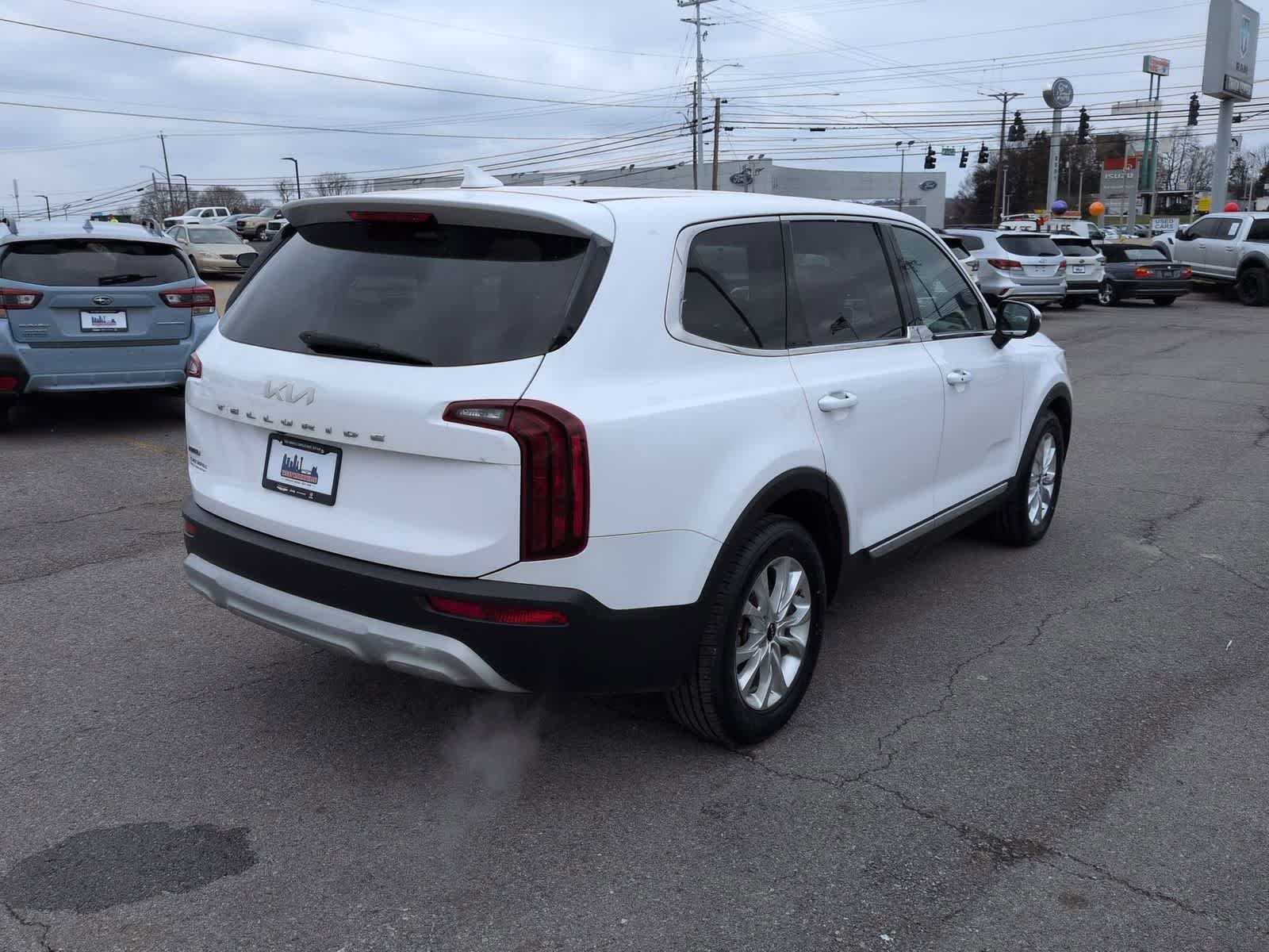 Thumbnail: 2022 Kia Telluride - 8