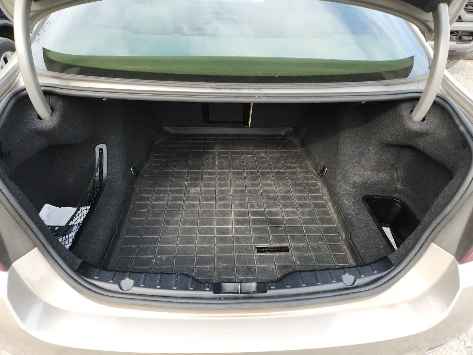 Thumbnail: 2013 BMW 5 Series - 25