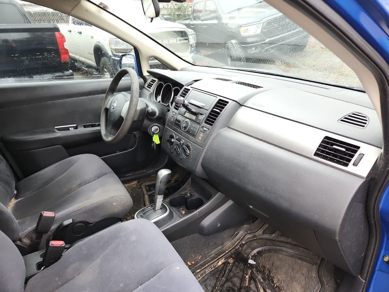 Thumbnail: 2007 Nissan Versa - 17