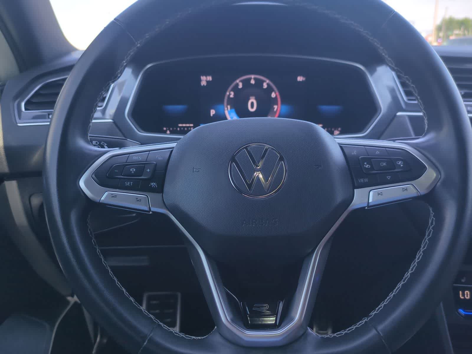 Thumbnail: 2023 Volkswagen Tiguan - 23