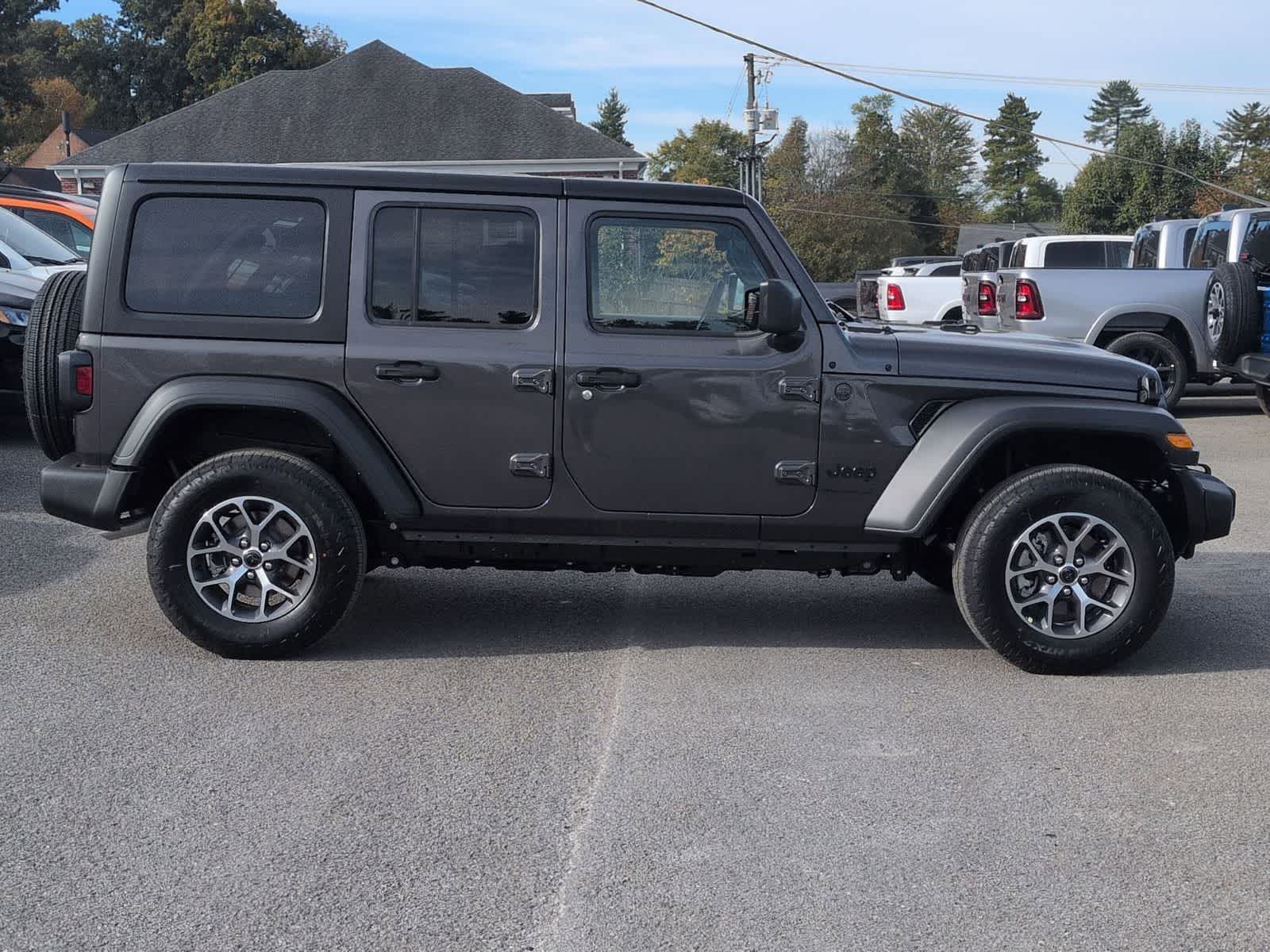 Thumbnail: 2026 Jeep Wrangler - 9