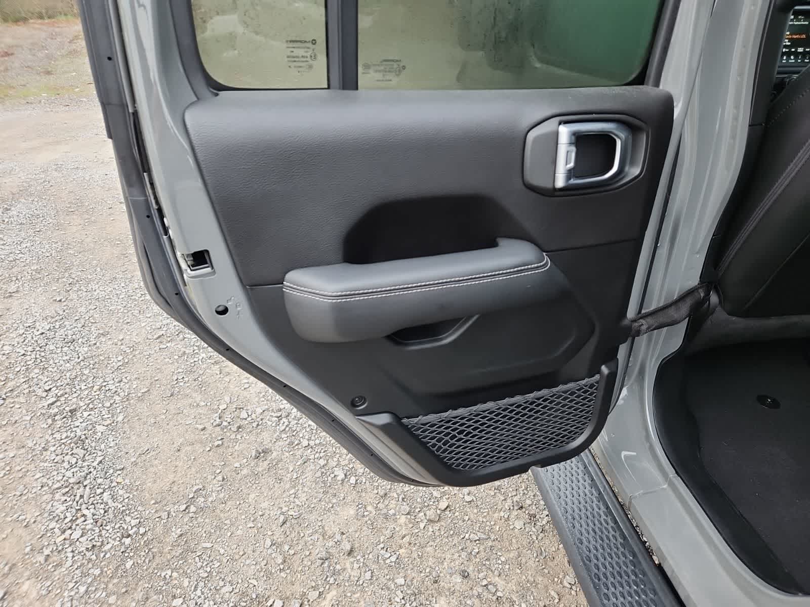 Thumbnail: 2019 Jeep Wrangler - 29