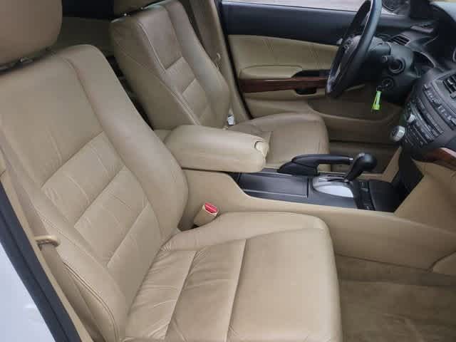 Thumbnail: 2012 Honda Accord - 13