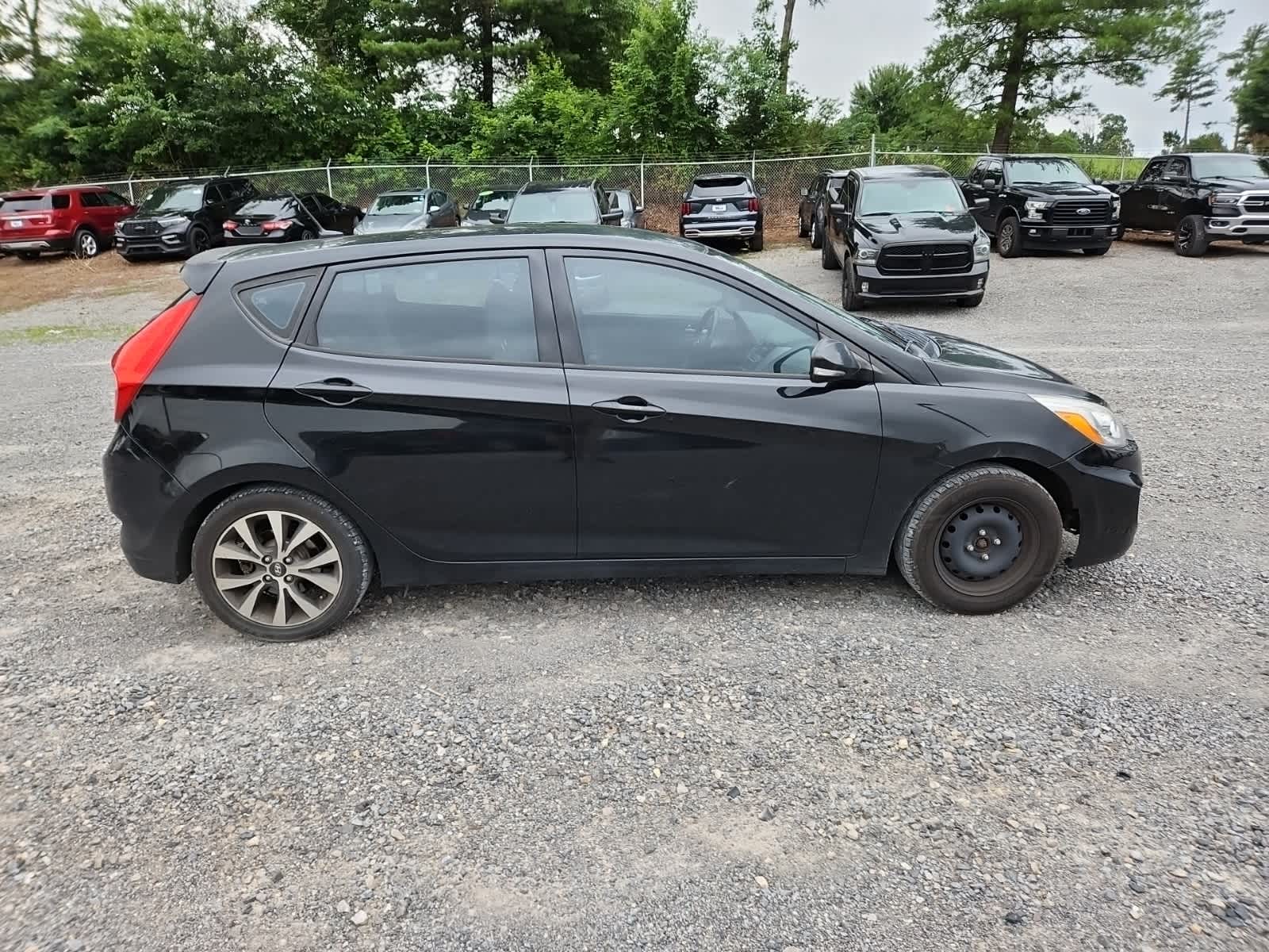 2016 Hyundai Accent Sport 6