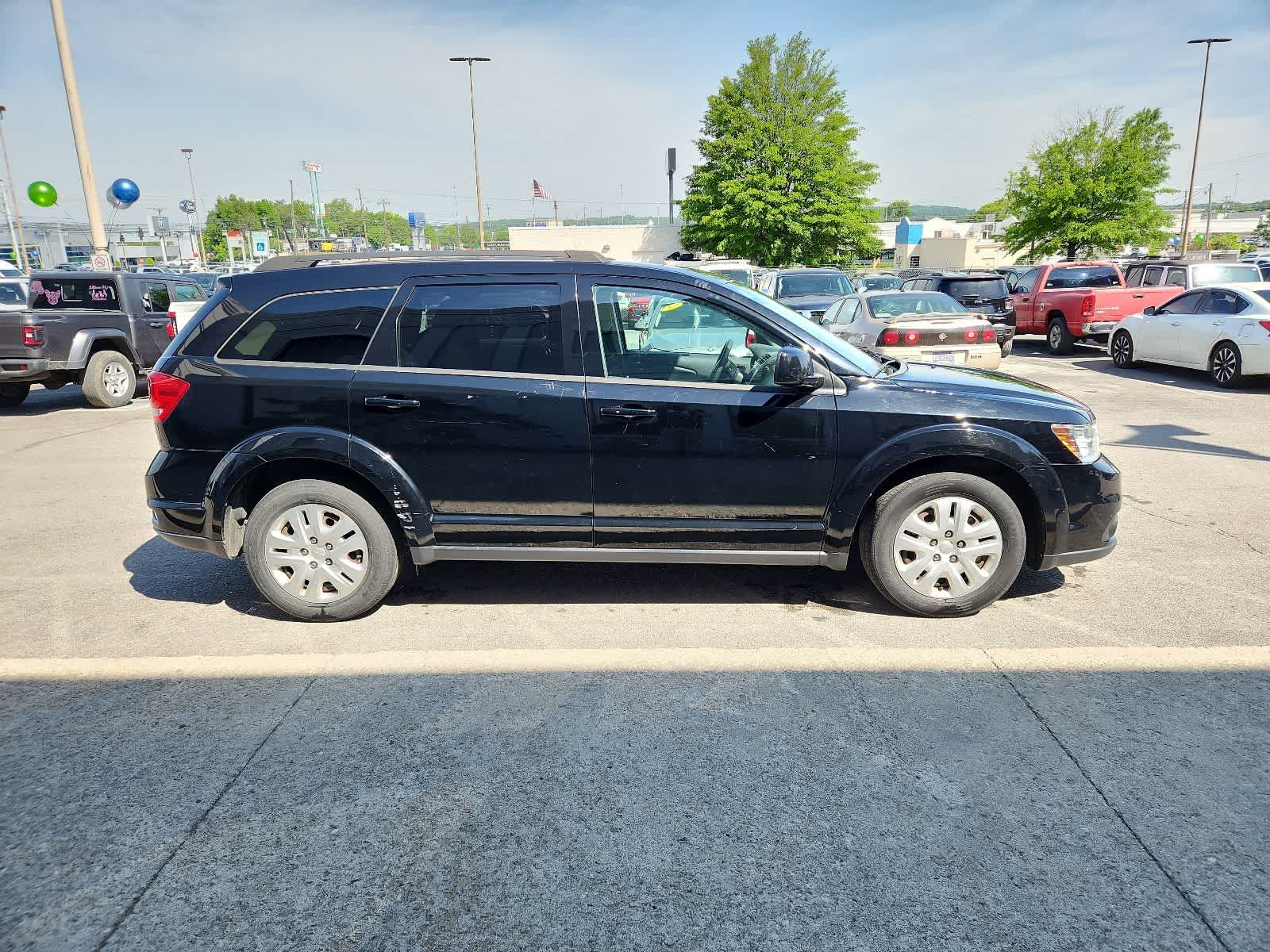 Thumbnail: 2019 Dodge Journey - 6
