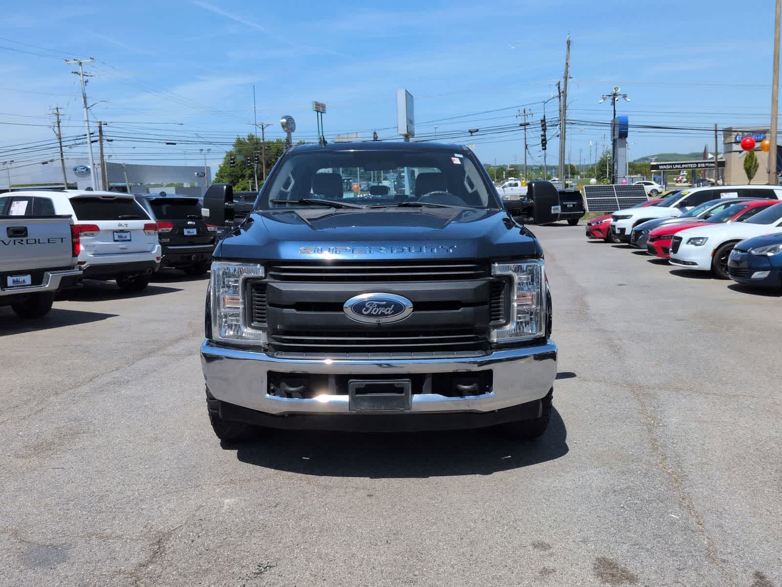 Thumbnail: 2019 Ford Econoline - 3