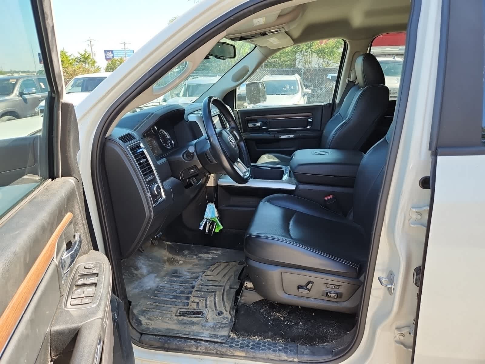 Thumbnail: 2016 RAM 1500 - 16