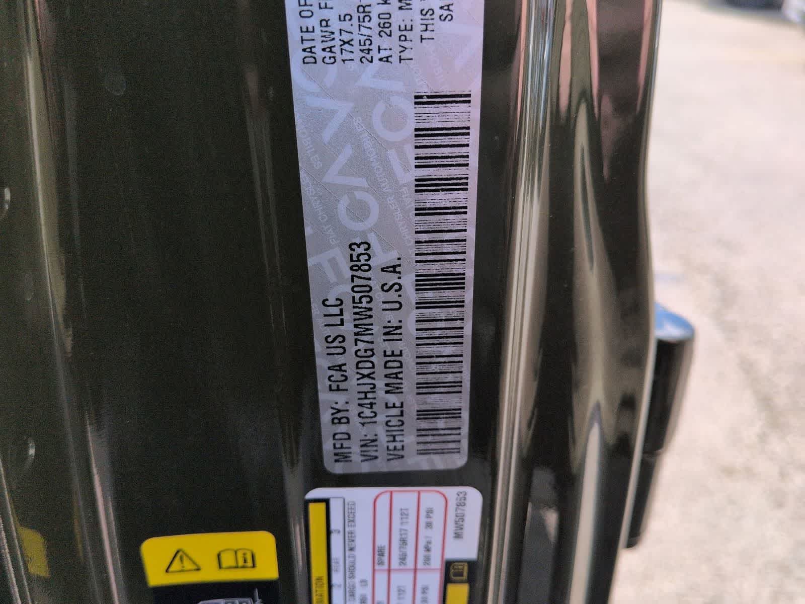 Thumbnail: 2021 Jeep Wrangler - 30