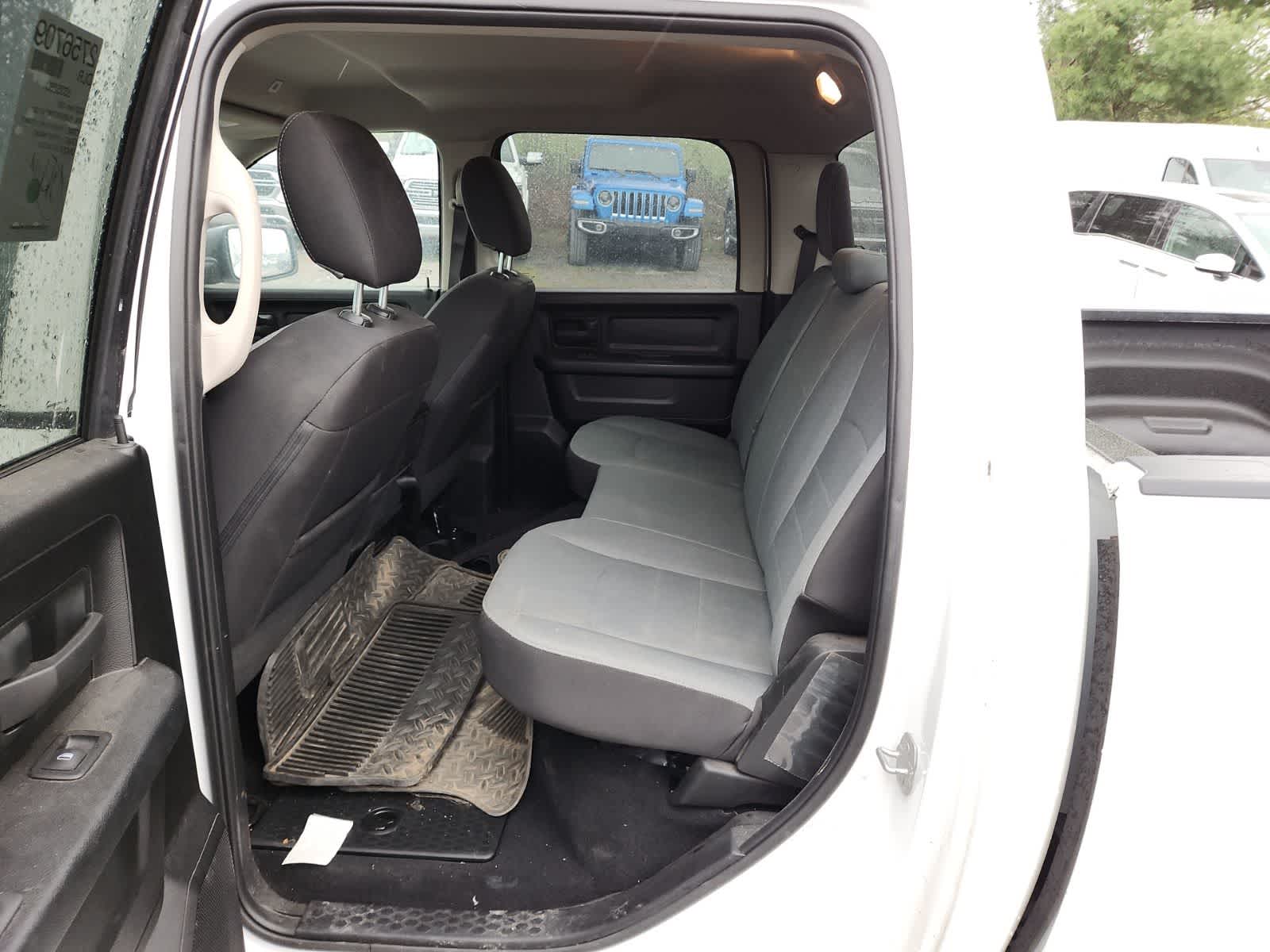 Thumbnail: 2022 RAM 1500 Classic - 25