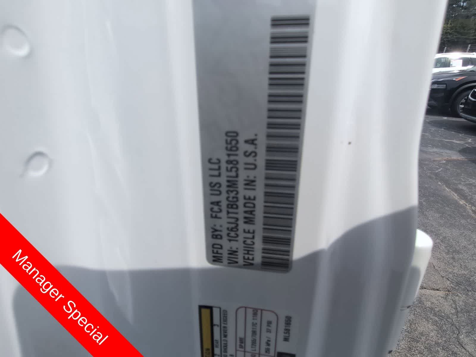 Thumbnail: 2021 Jeep Gladiator - 33