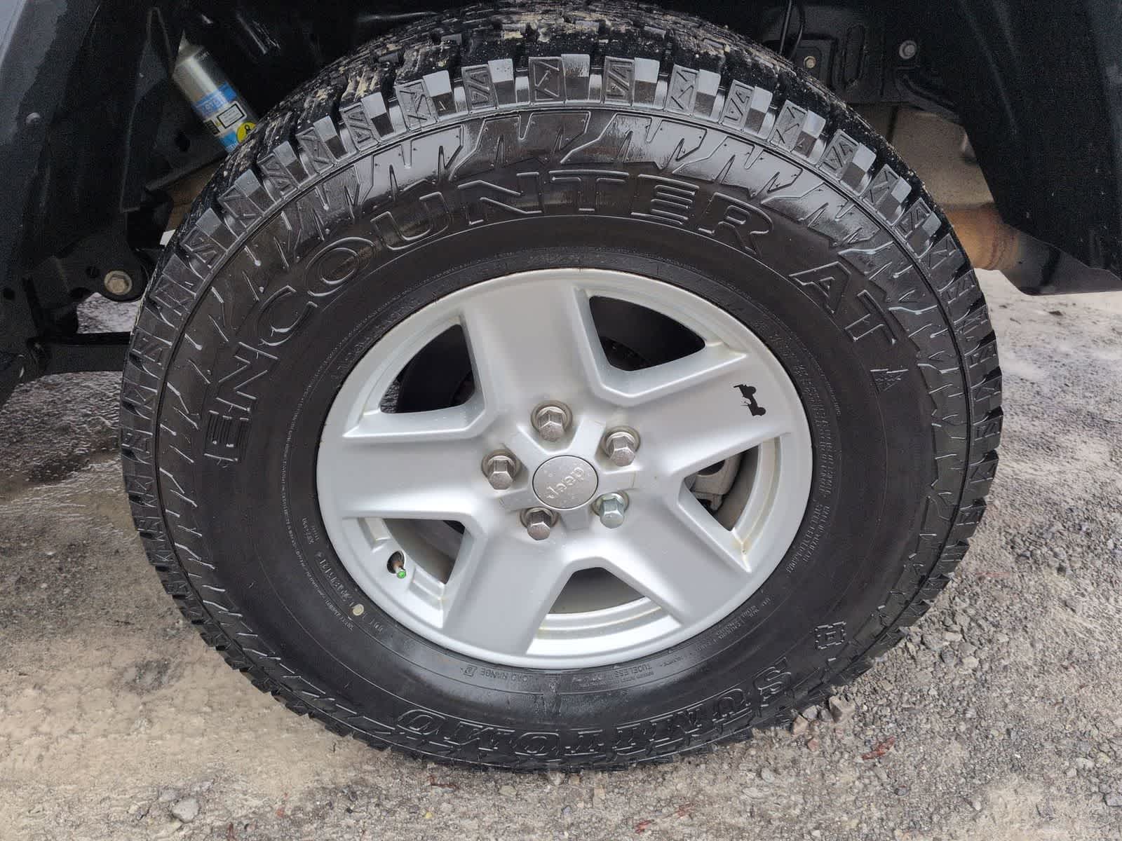 Thumbnail: 2020 Jeep Gladiator - 13