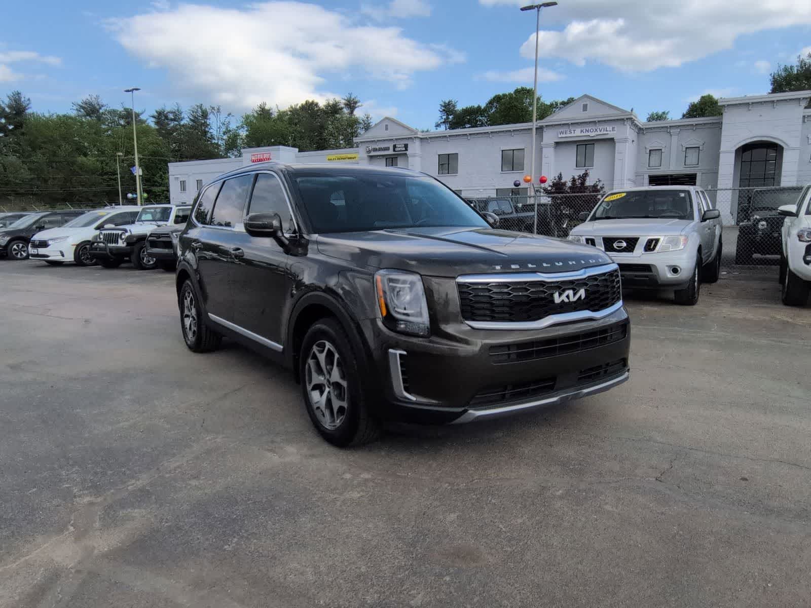 Thumbnail: 2022 Kia Telluride - 2