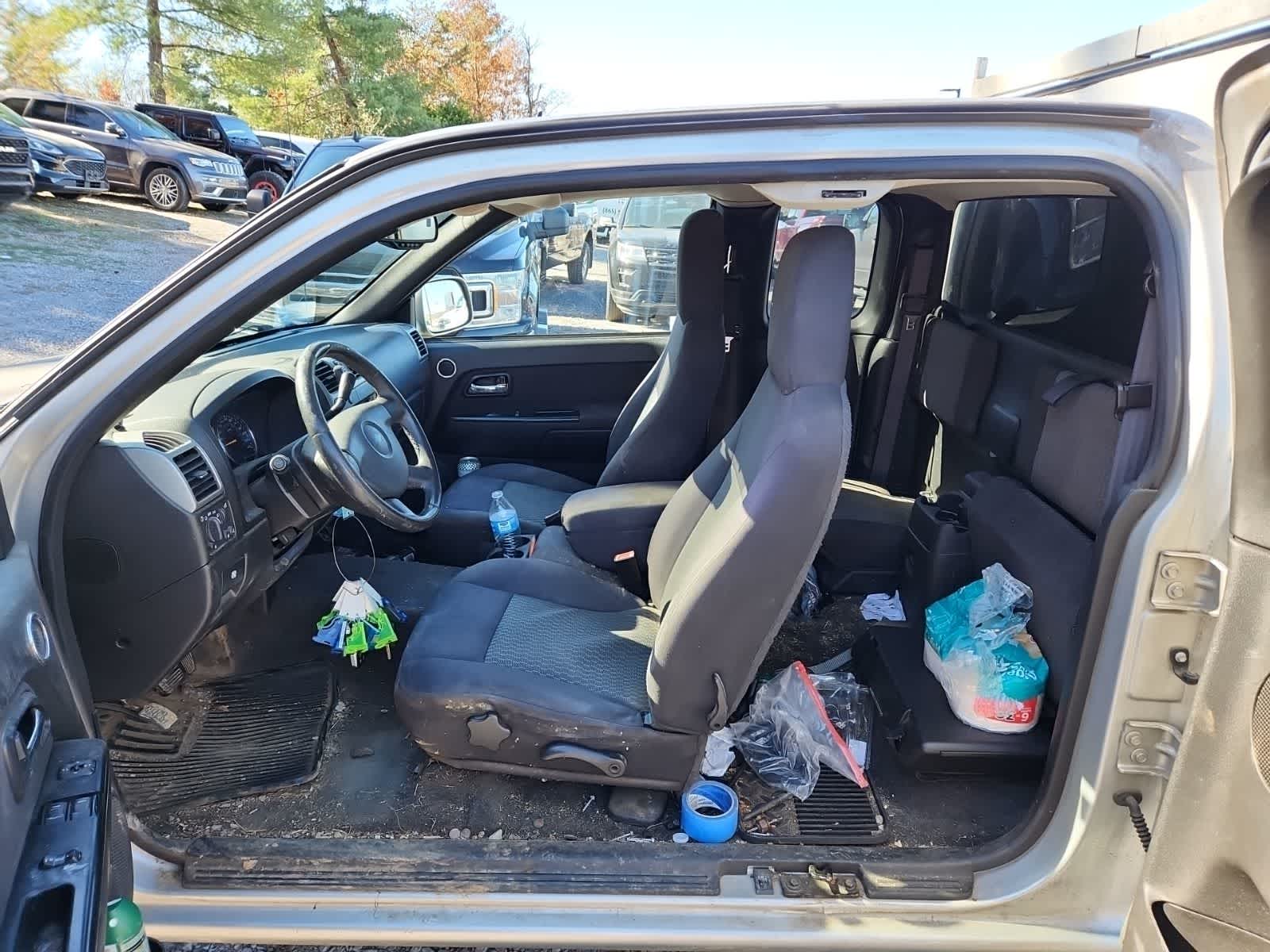 Thumbnail: 2012 Chevrolet Colorado - 17