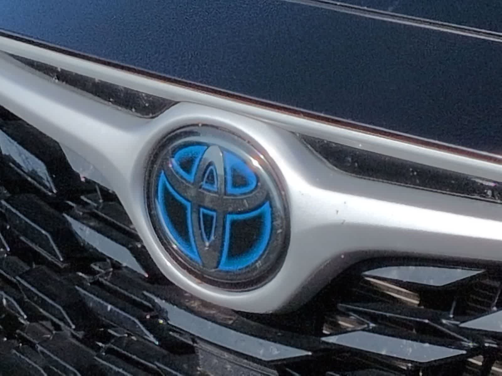 Thumbnail: 2021 Toyota Highlander - 11