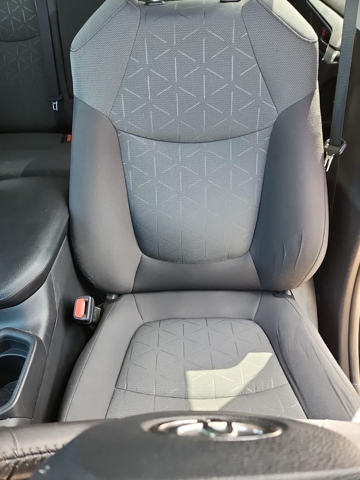 Thumbnail: 2020 Toyota RAV4 - 14
