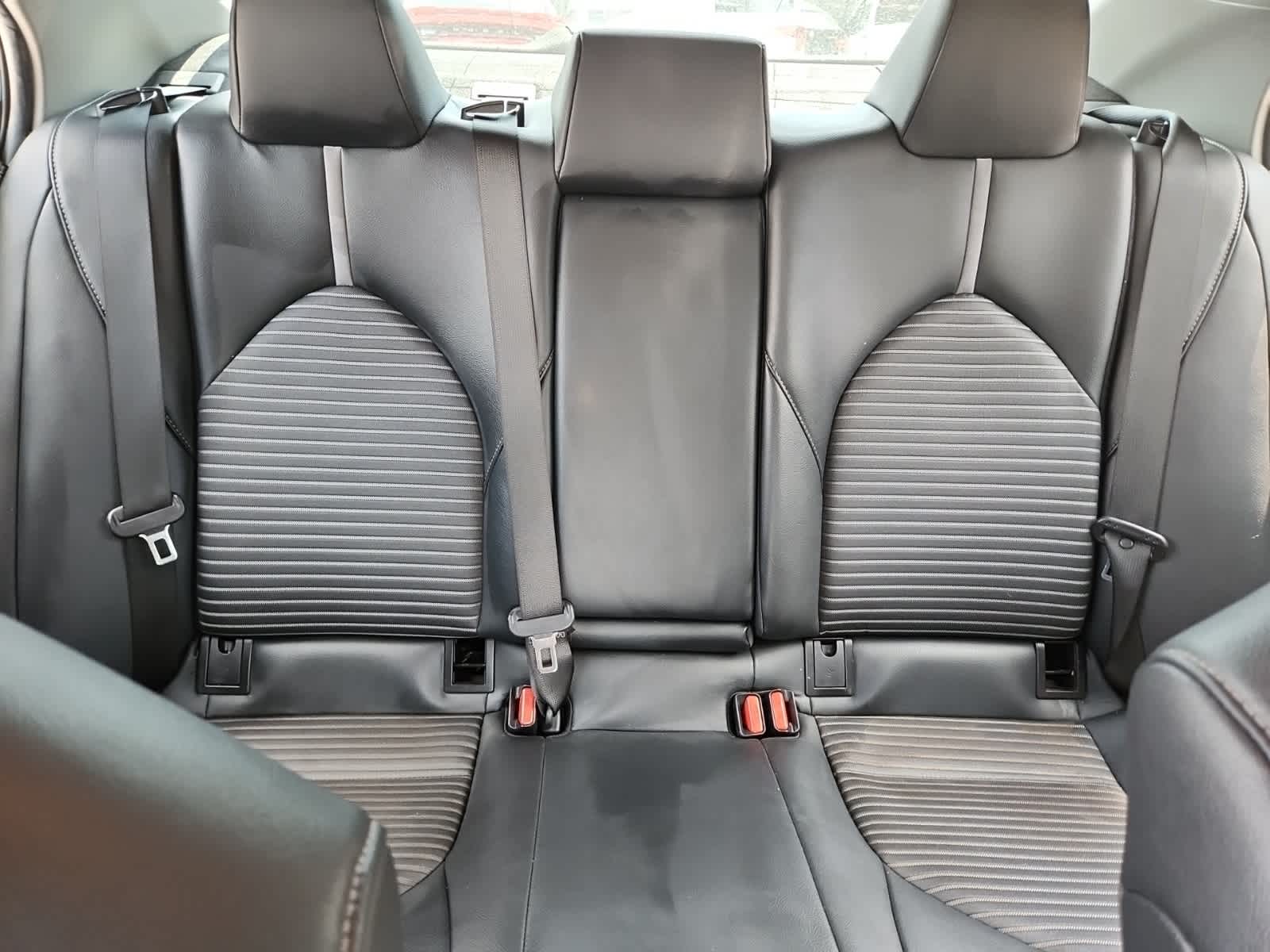 Thumbnail: 2019 Toyota Camry - 20