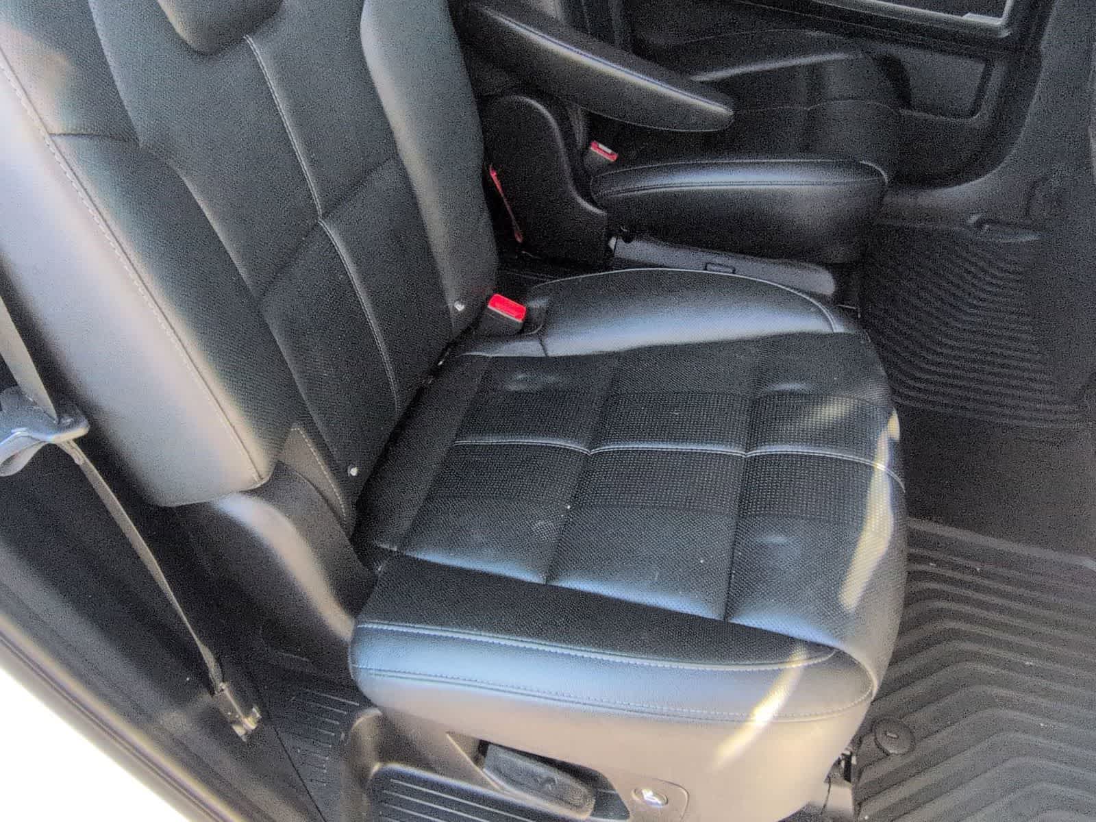 Thumbnail: 2021 Kia Telluride - 18