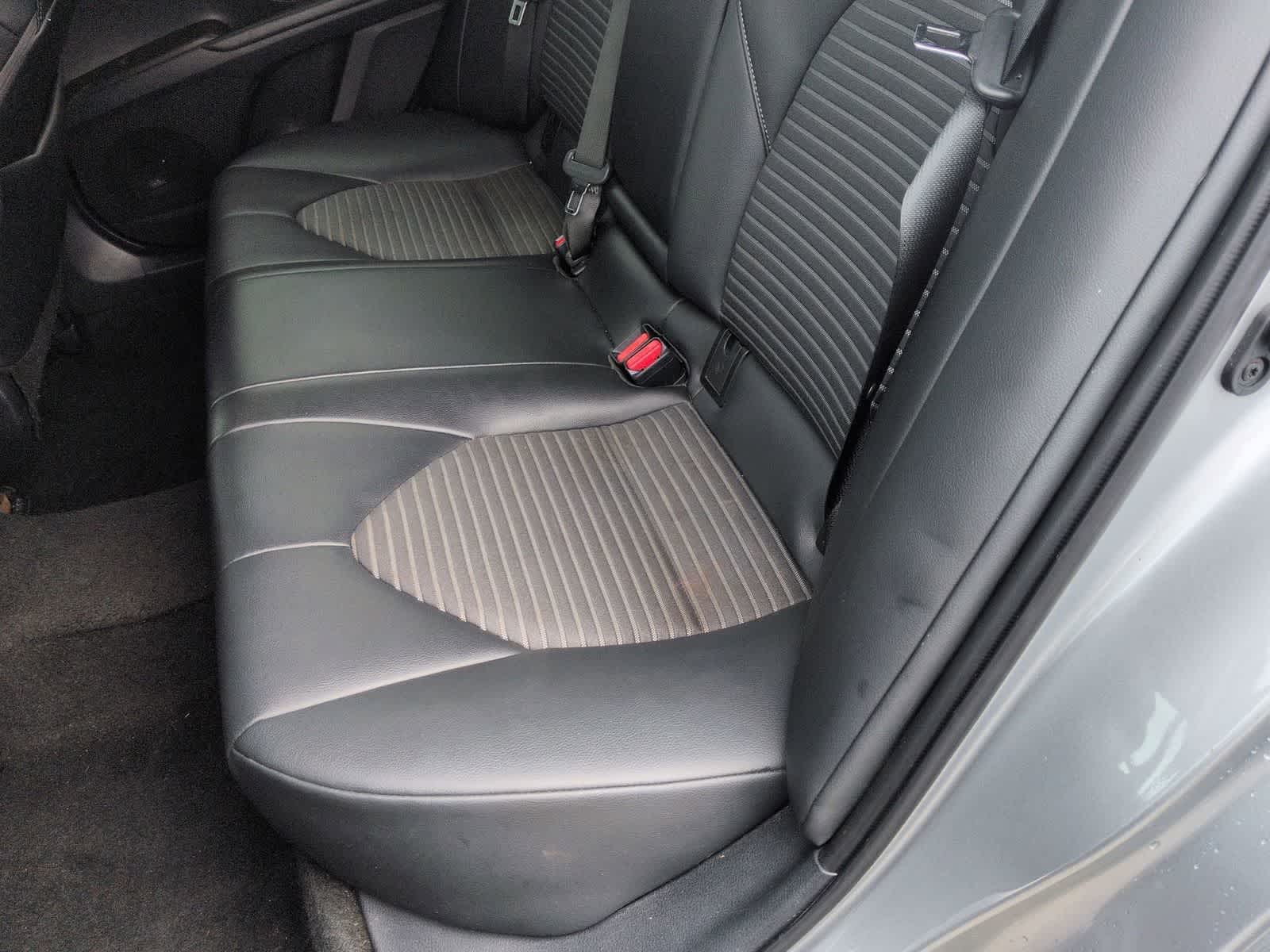 Thumbnail: 2022 Toyota Camry - 19