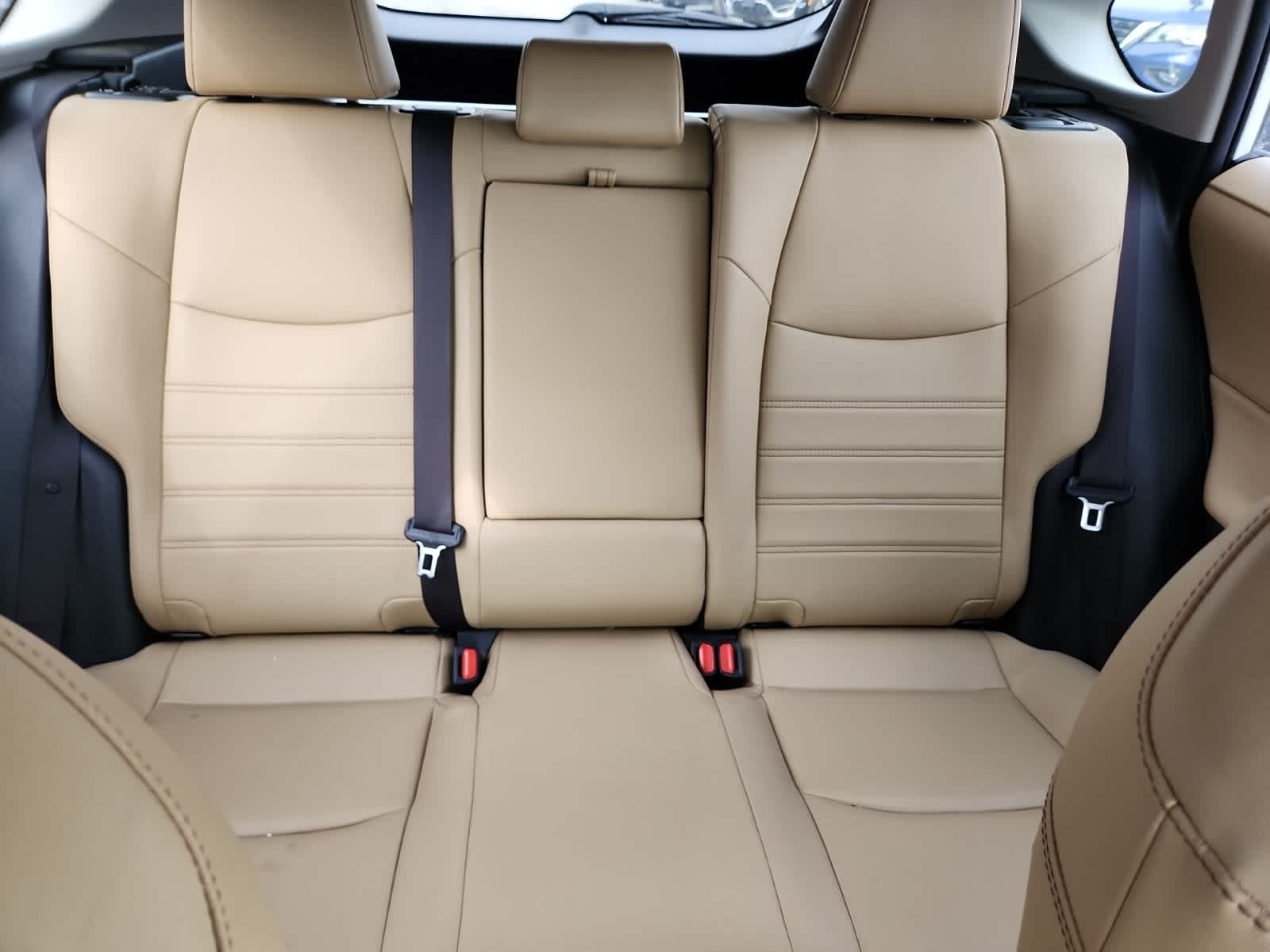 Thumbnail: 2019 Toyota RAV4 - 20