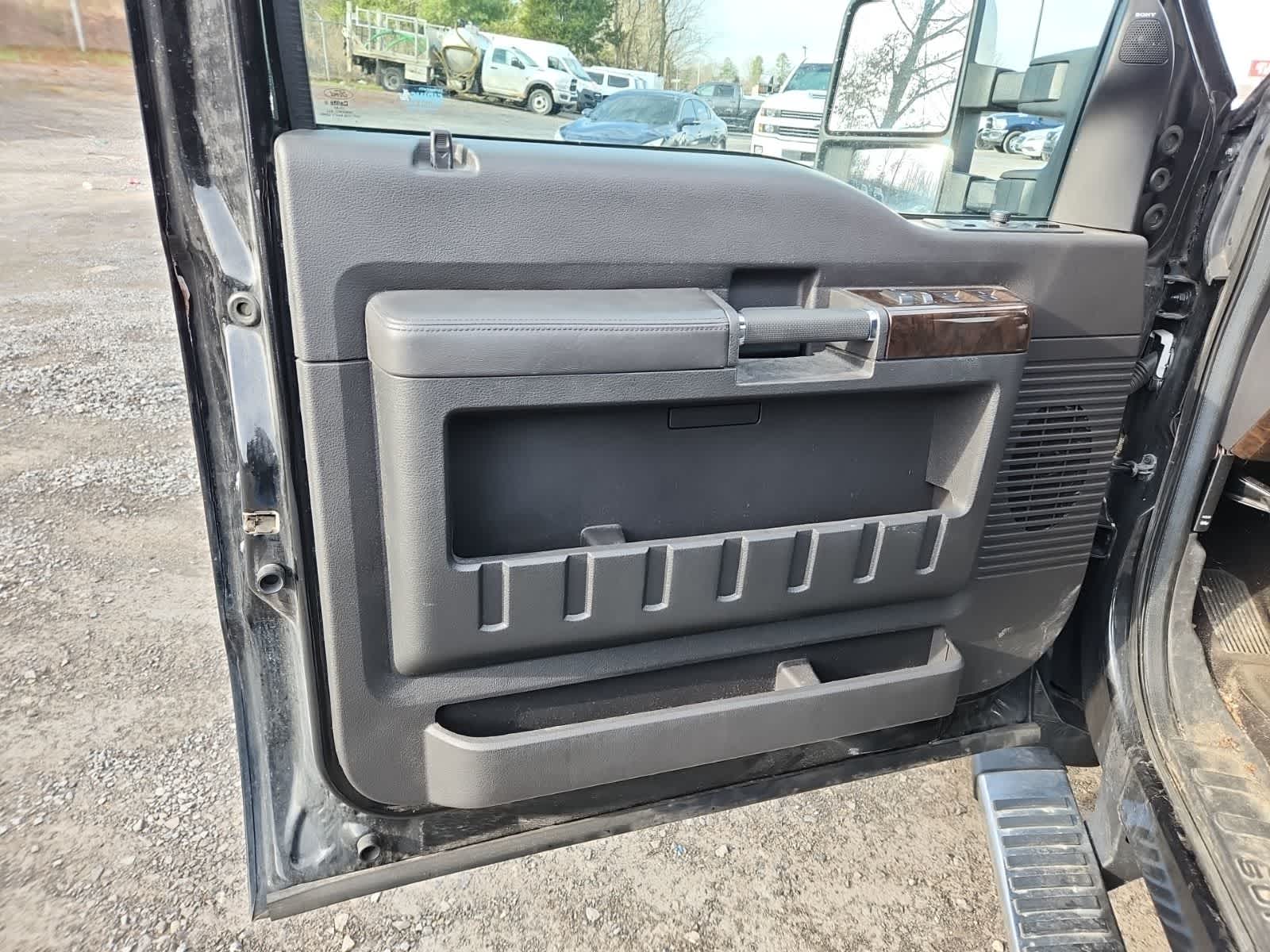 Thumbnail: 2015 Ford Econoline - 15