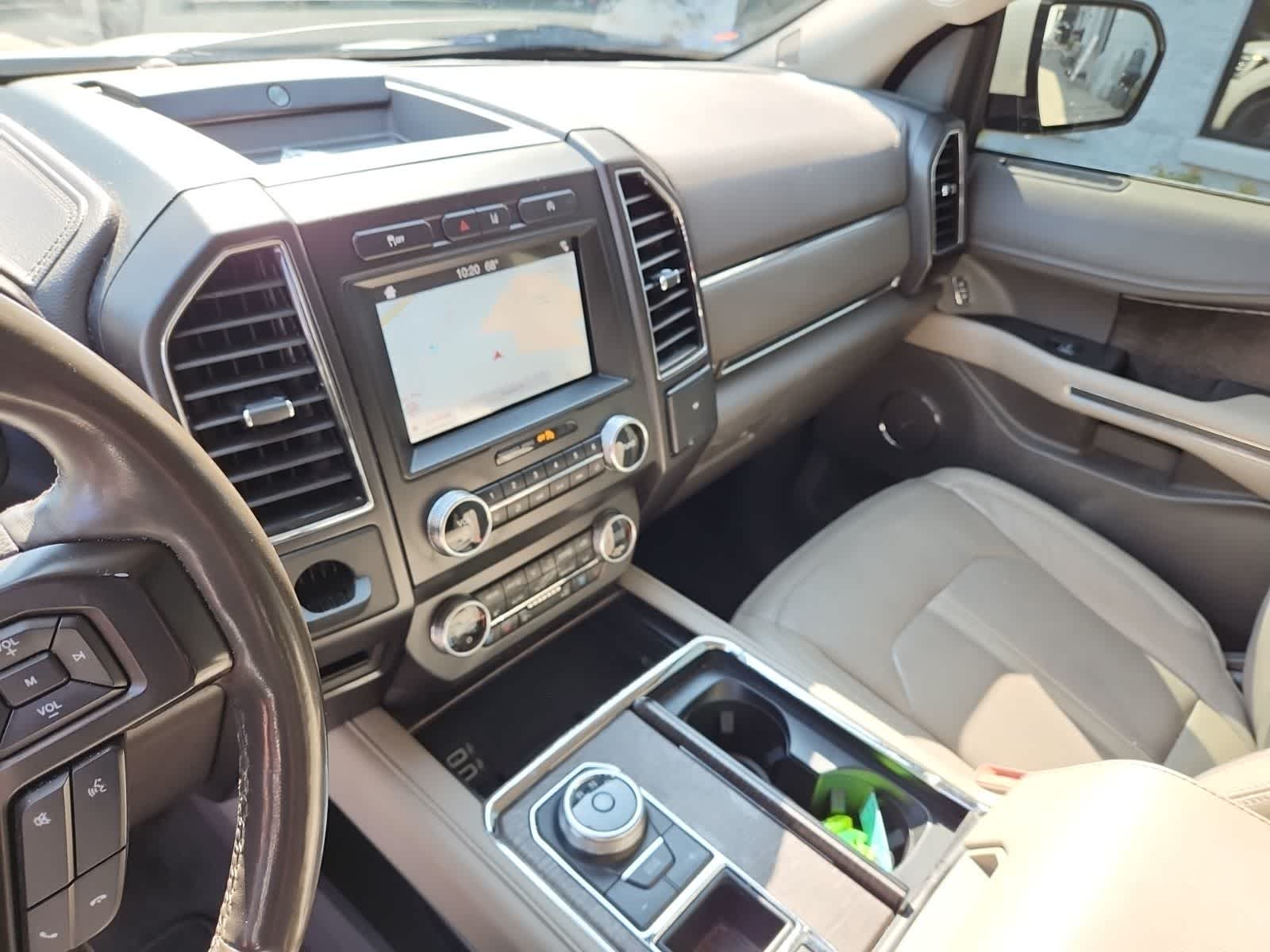 Thumbnail: 2019 Ford Expedition - 10