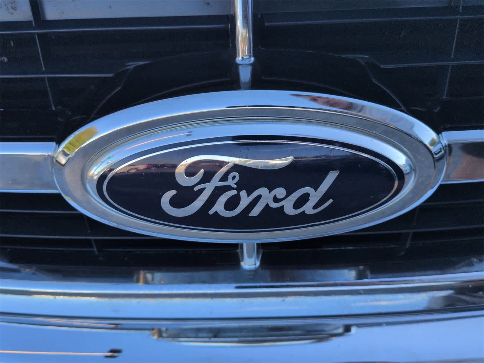 Thumbnail: 2012 Ford Escape - 12