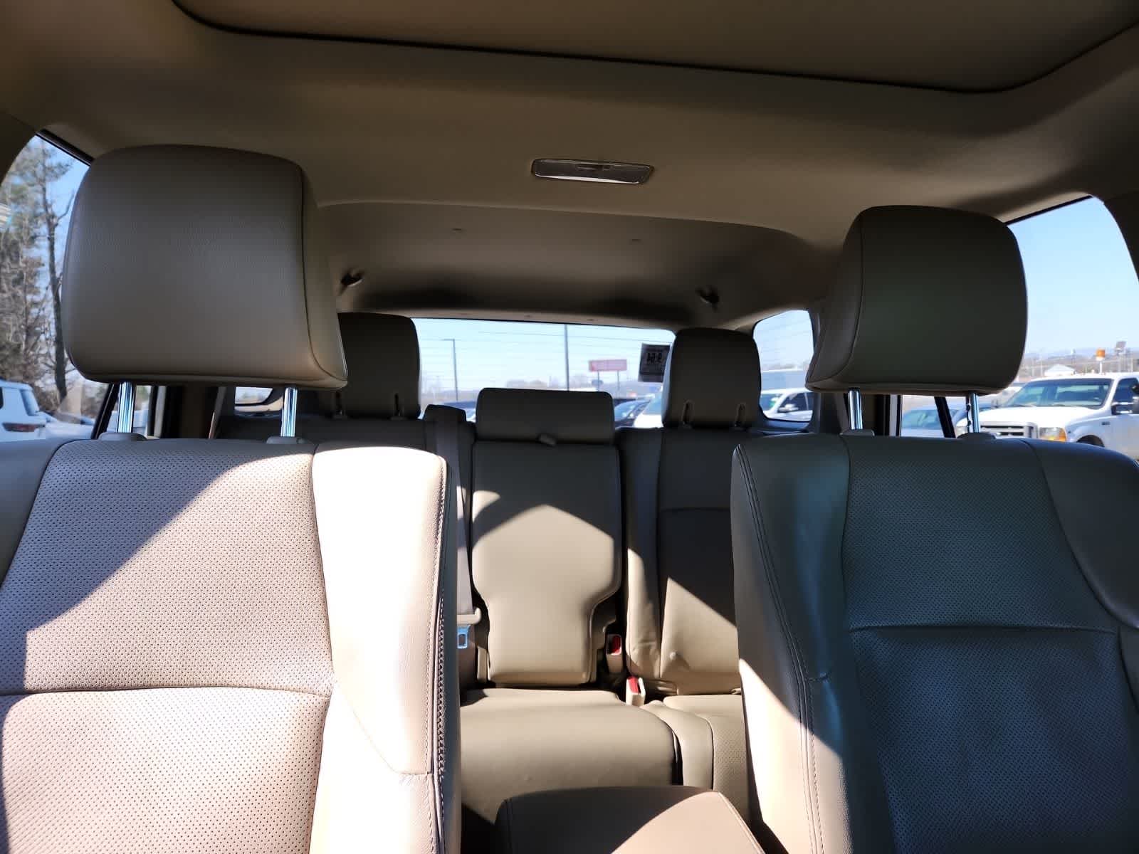 Thumbnail: 2018 Toyota 4Runner - 19