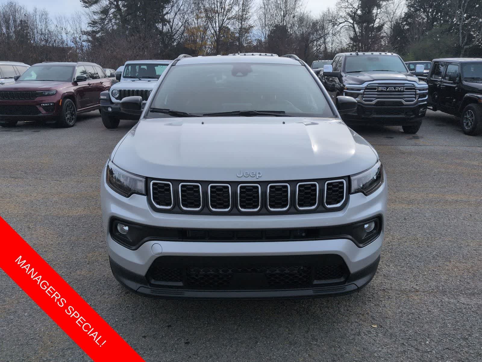 Thumbnail: 2026 Jeep Compass - 3