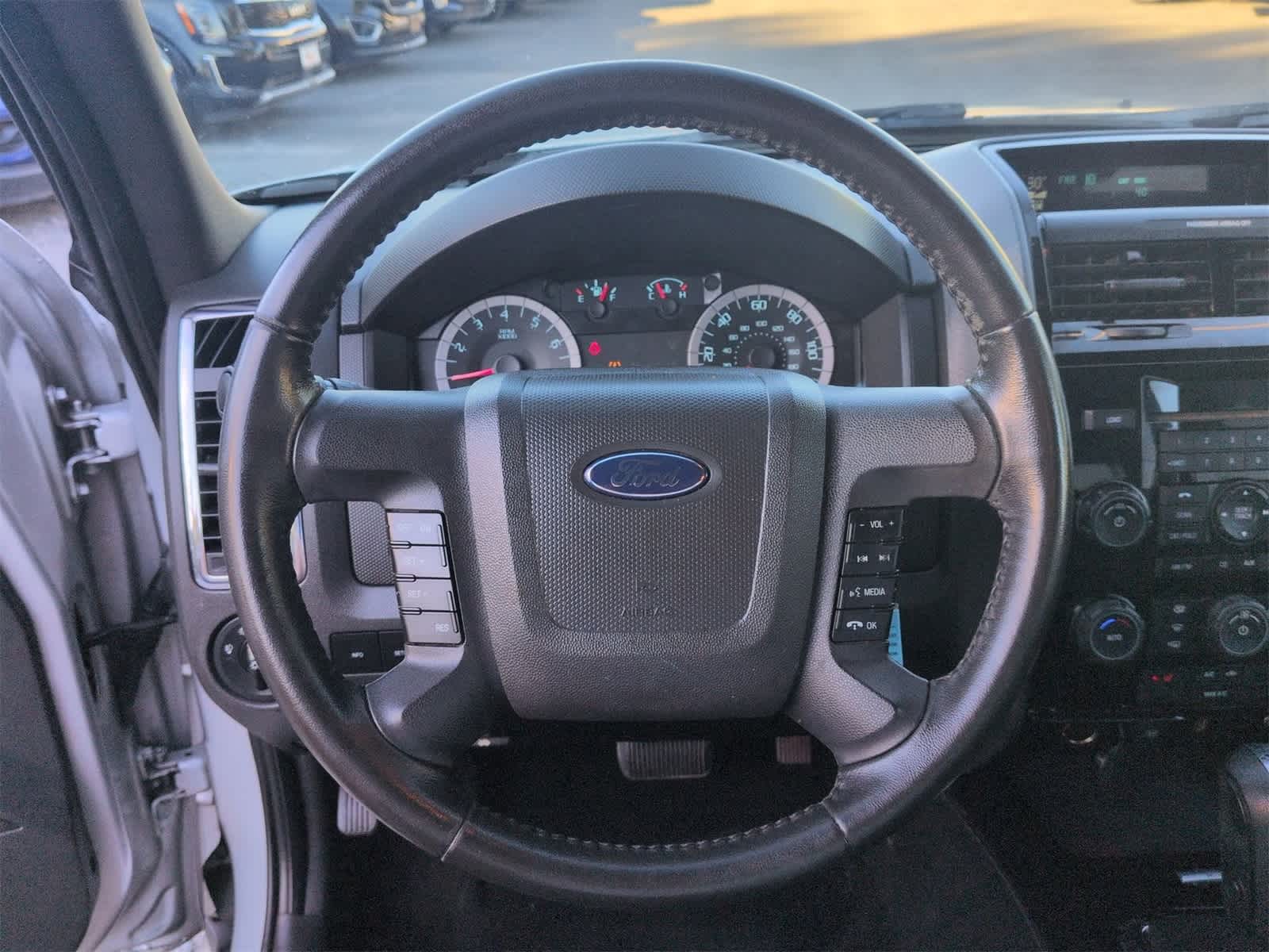 Thumbnail: 2012 Ford Escape - 21