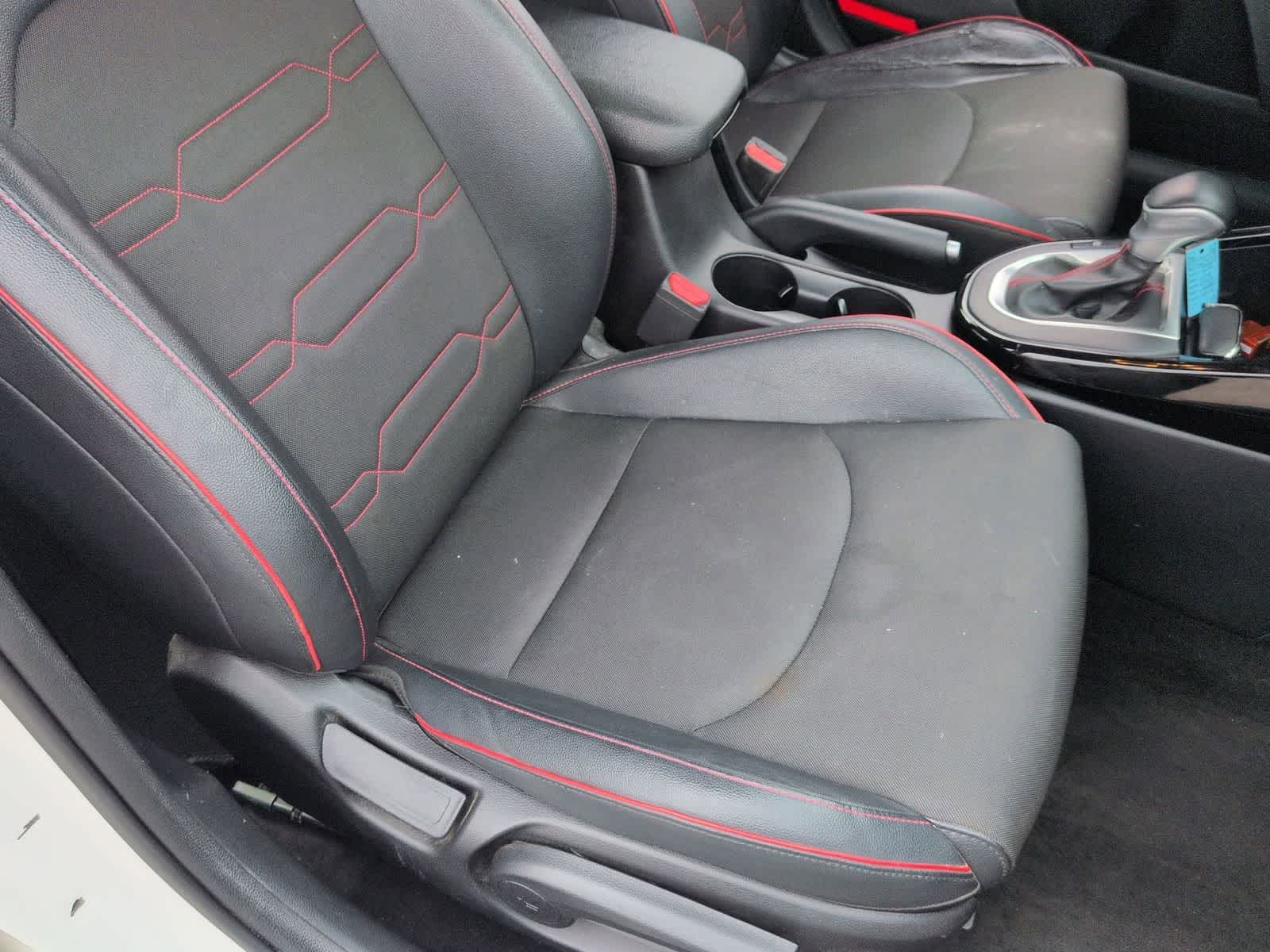 Thumbnail: 2020 Kia Forte - 20