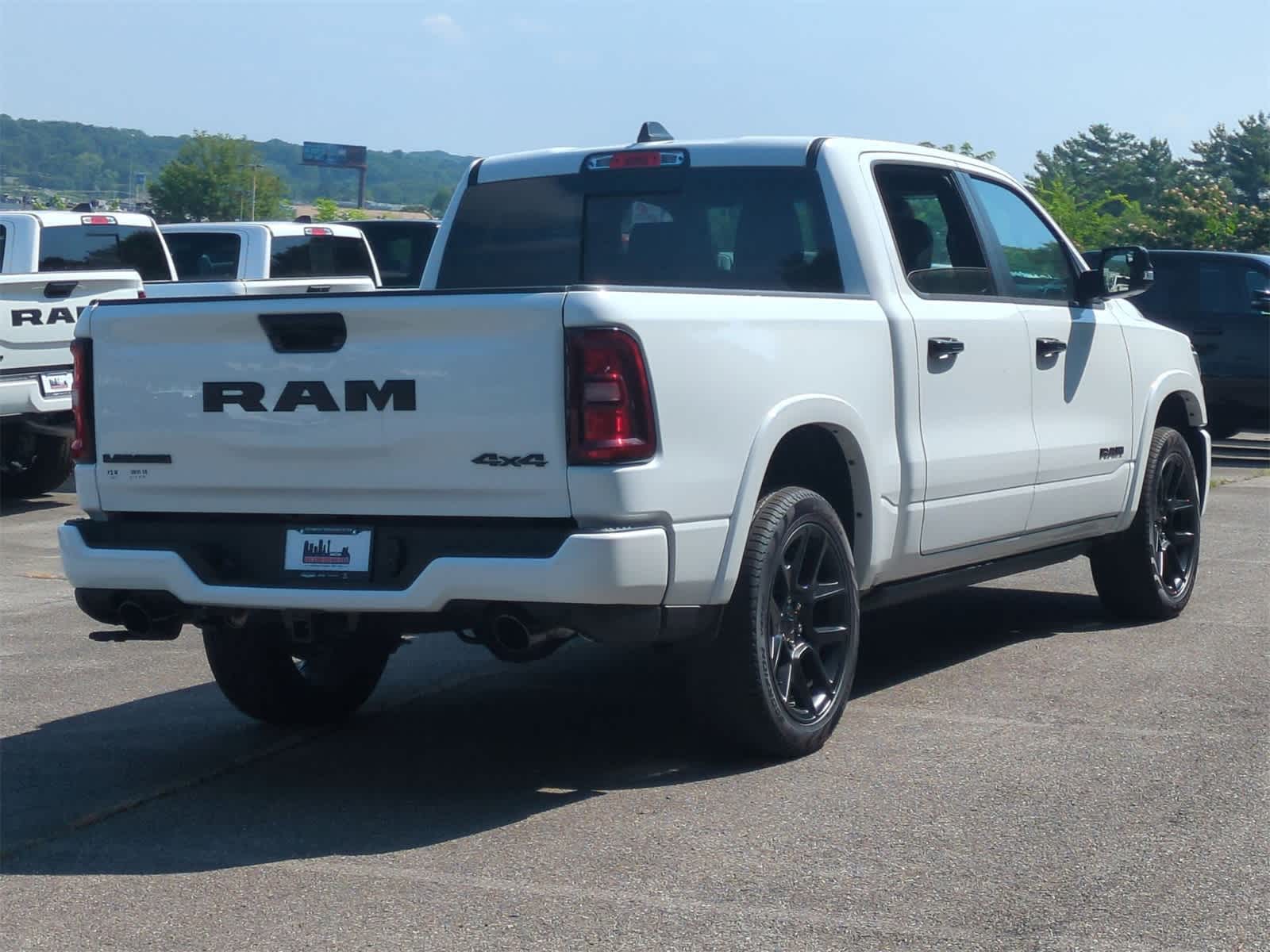 Thumbnail: 2025 RAM 1500 - 8