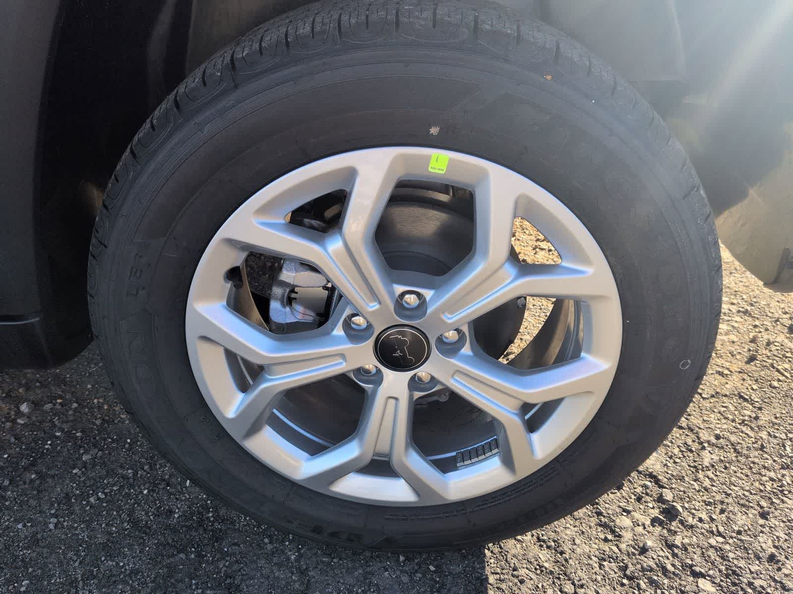 Thumbnail: 2026 Jeep Compass - 14