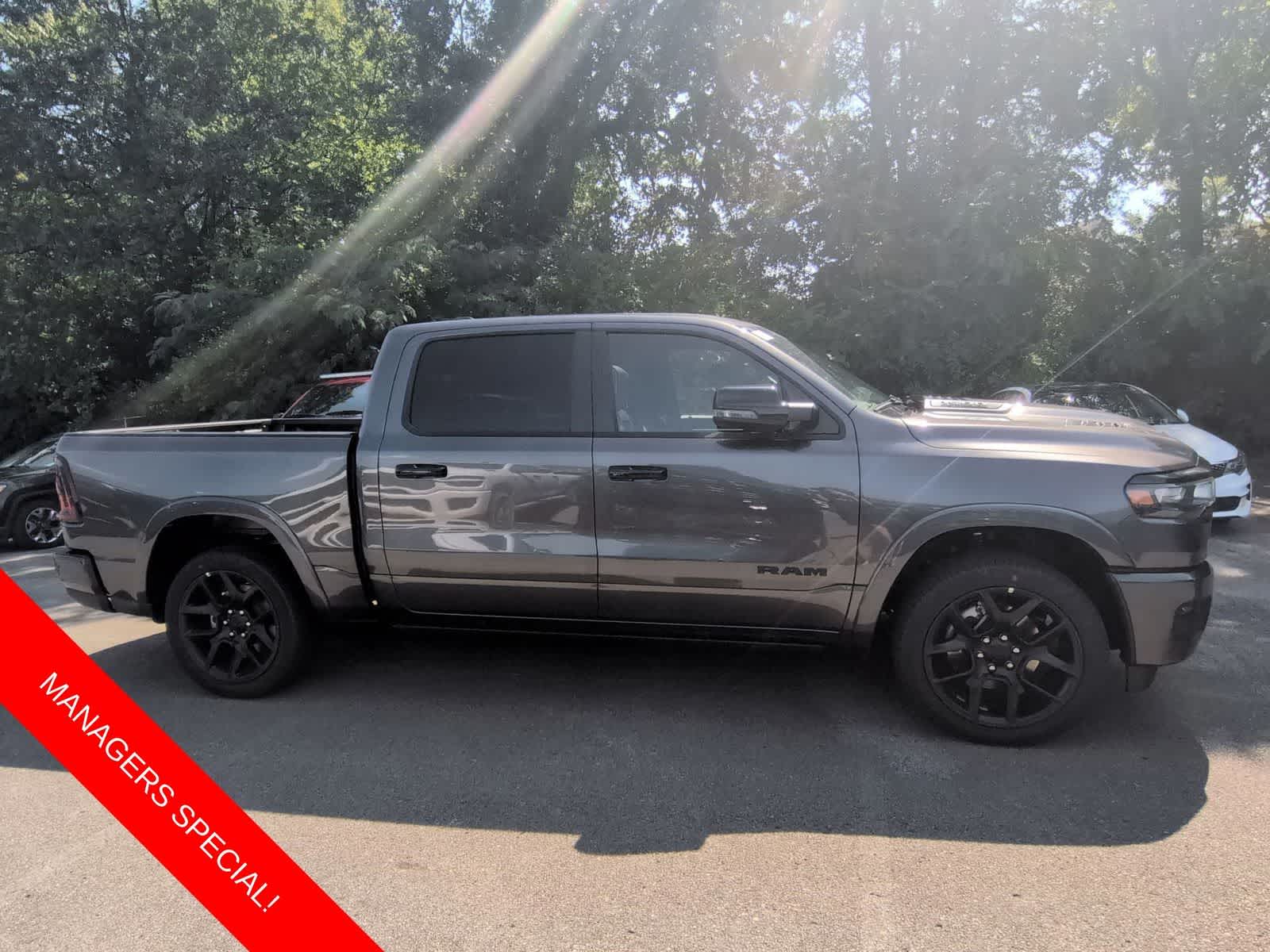 Thumbnail: 2026 RAM 1500 - 9