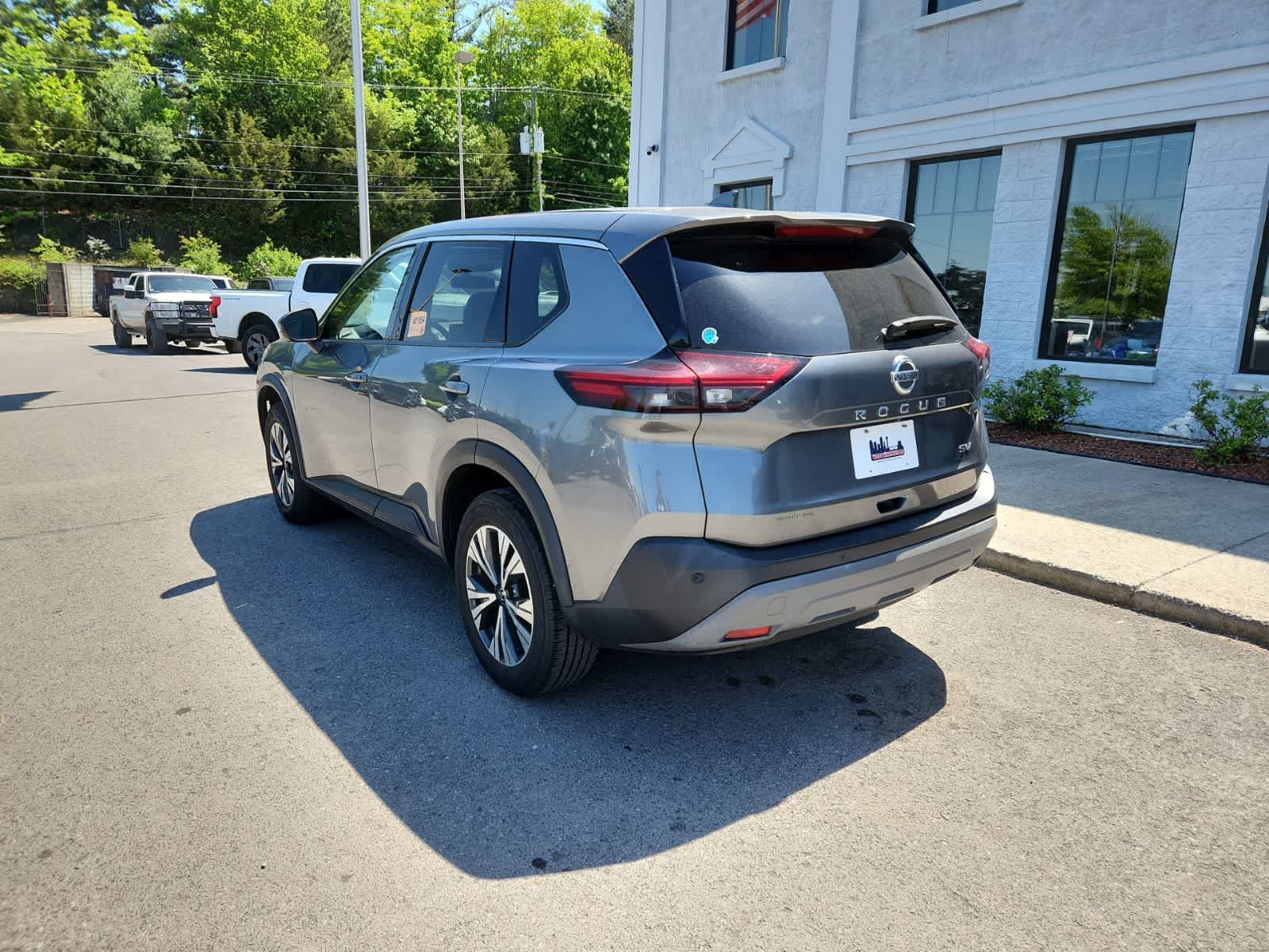 Thumbnail: 2021 Nissan Rogue - 3