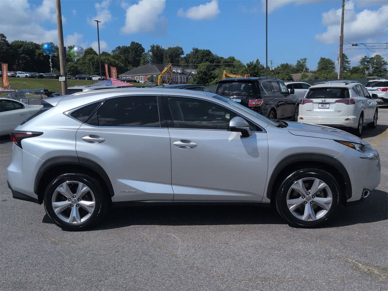 Thumbnail: 2017 Lexus NX - 9