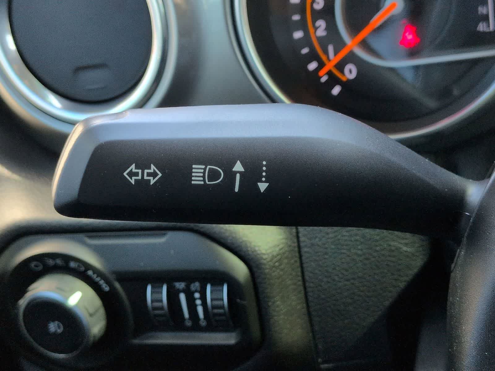 Thumbnail: 2018 Jeep Wrangler - 25