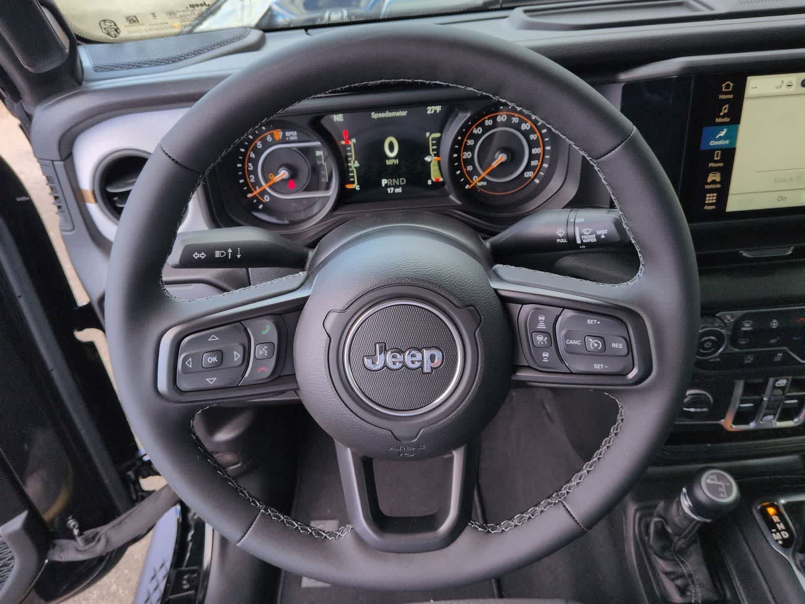 Thumbnail: 2026 Jeep Gladiator - 16