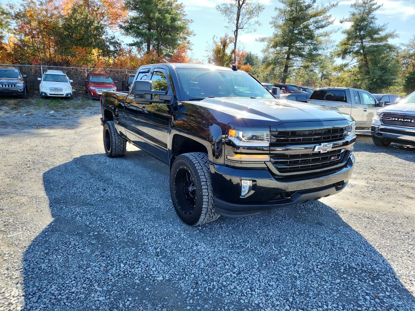 Thumbnail: 2019 Chevrolet Silverado 1500 - 7