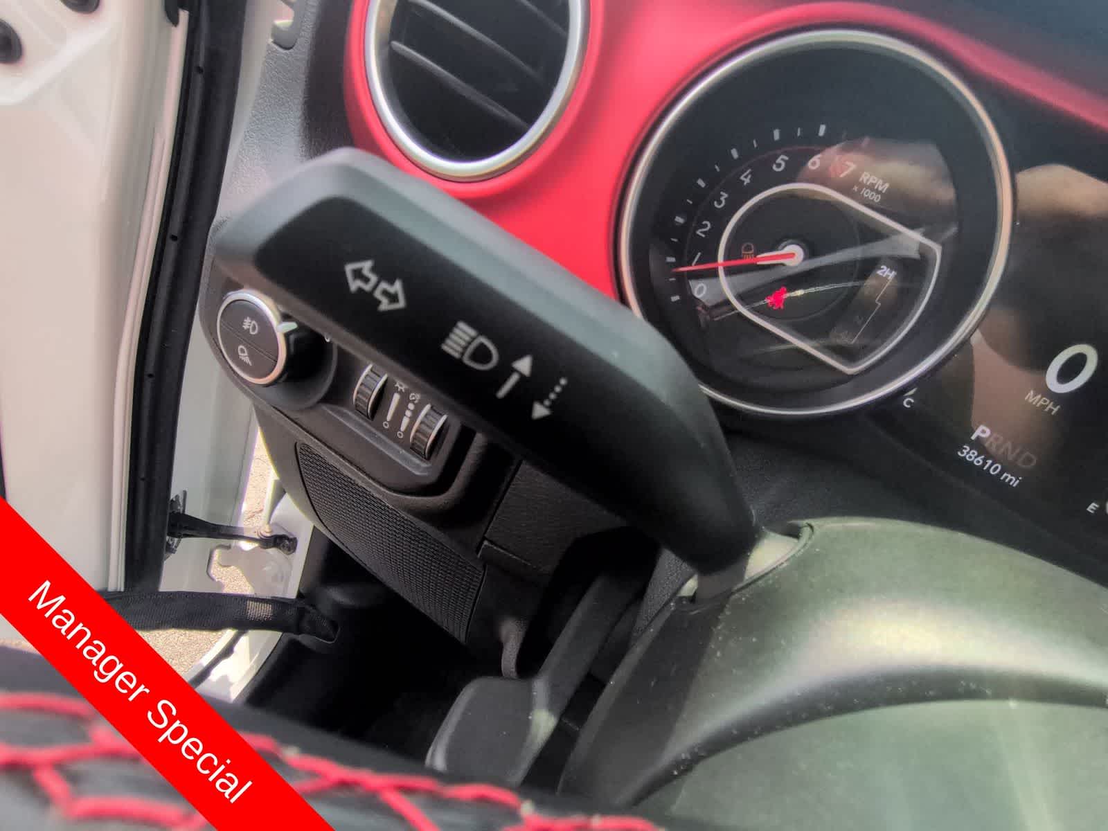 Thumbnail: 2021 Jeep Gladiator - 25