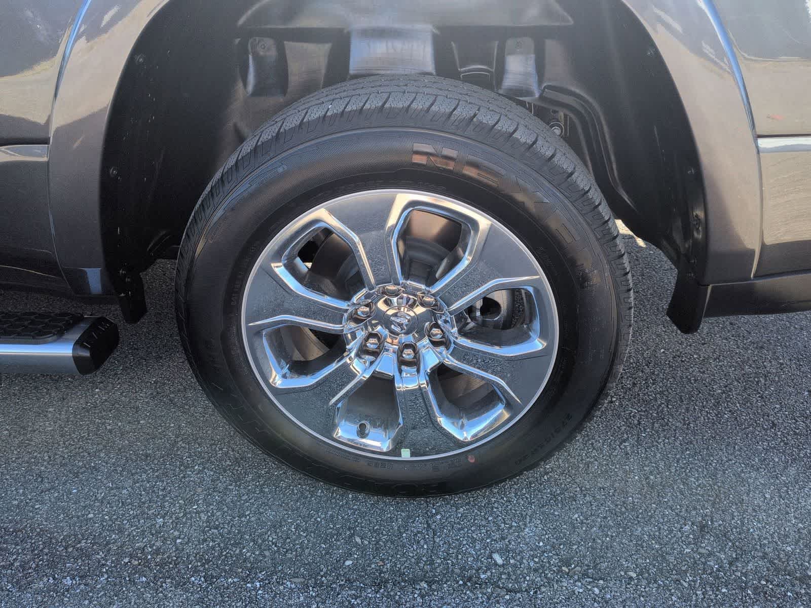 Thumbnail: 2026 RAM 1500 - 14