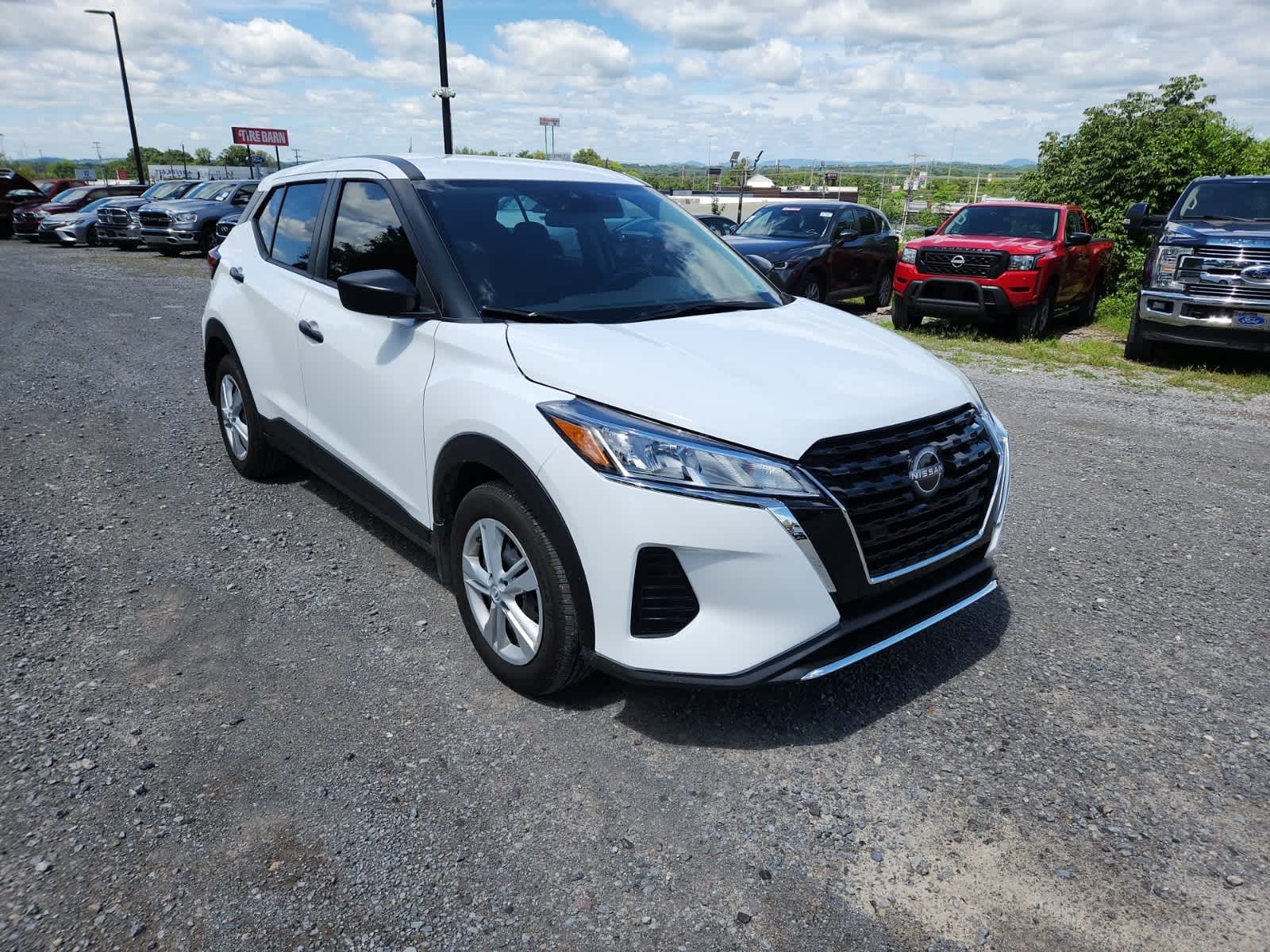 Thumbnail: 2025 Nissan Kicks - 7
