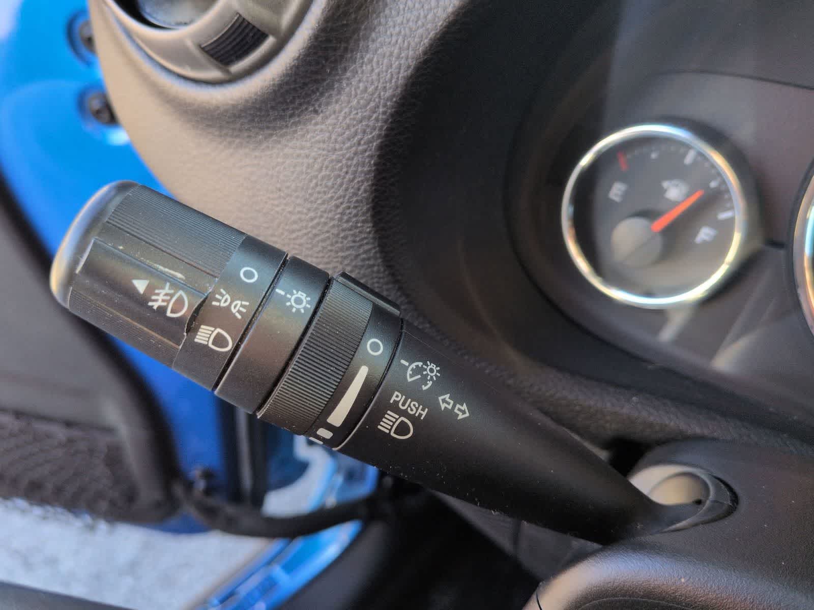 Thumbnail: 2016 Jeep Wrangler - 24